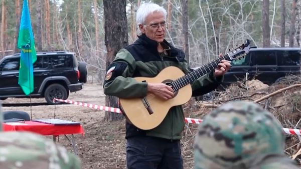 Александр Маршал спел свои лучшие песни для ивановских десантников в зоне СВО